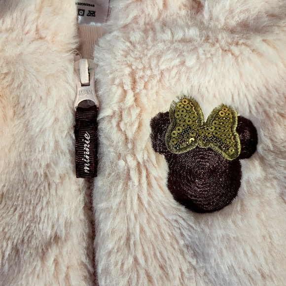 Disney Junior Minnie Faux Fur Zip Up Vest - Size 3T - Picture 6 of 6
